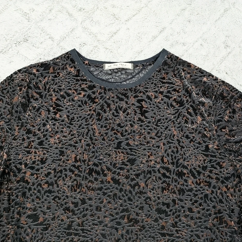 Free People Shirt Women's XS Black Cheetah Combo Teddy Velvet Boxy Top